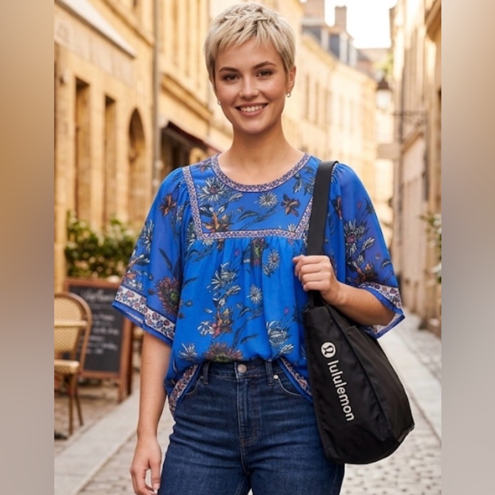 Flying Tomato Floral Blue Women's Top